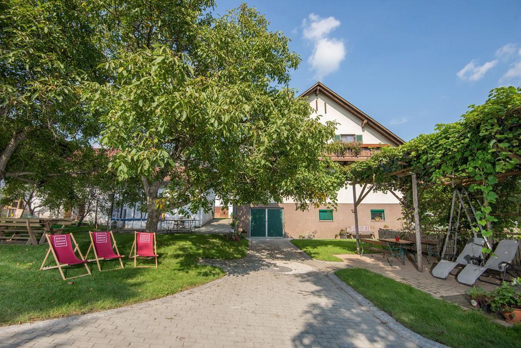 Naturparkbauernhof Pöltl Poellau Exterior foto